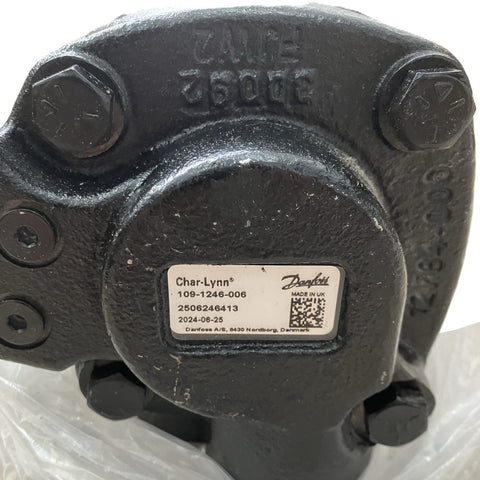 ХИДРАВЛИЧЕН МОТОР CHAR-LYNN 109-1246-006 (DANFOSS)